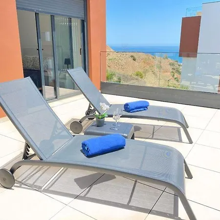 Apartment Modern Apartment-sea View
